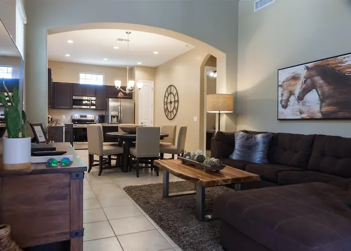 Gated Townhouse With Heated Pool, Hot Tub, Near Us60 Ferienhaus Mesa