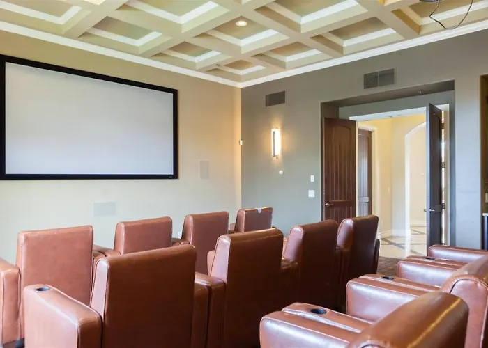 Ferienhaus Gated Townhouse With Heated Pool, Hot Tub, Near Us60